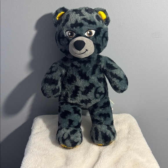 Build-A-Bear Batman Plush Black and Yellow - Picture 9 of 10